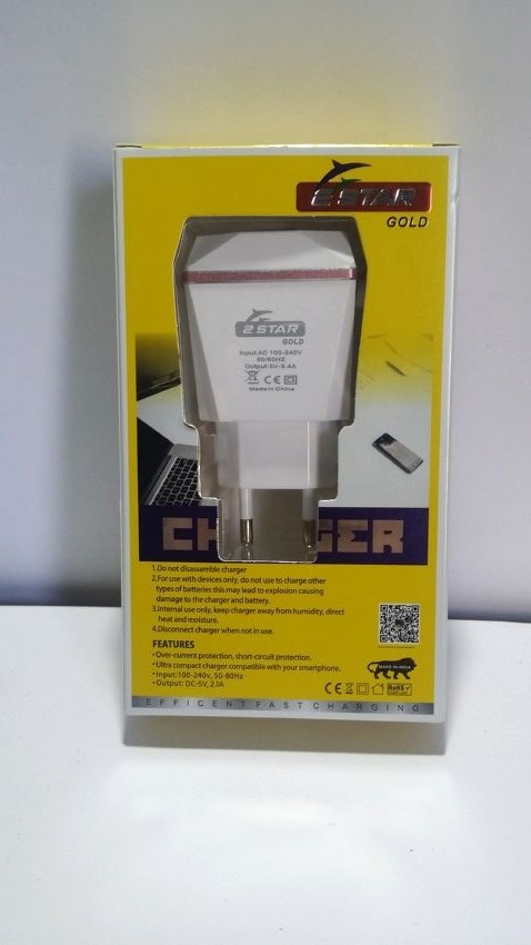 2 USB and 1 Cable 3.4A Mobile Charger - Style 3