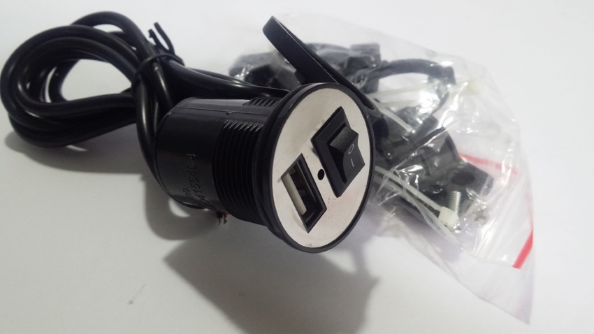 Bike Mobile Phone Charger with On/Off Button