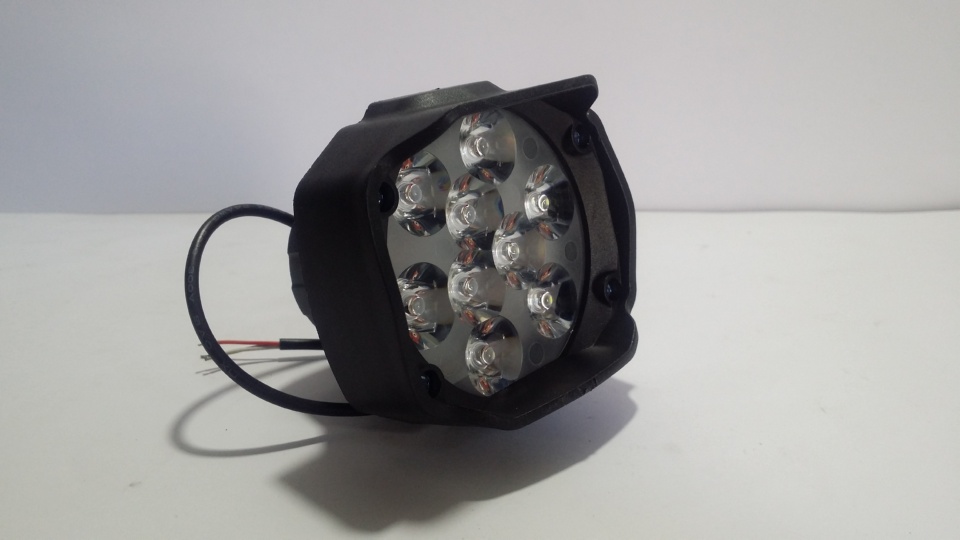 Single Bright 9 LED Light - For Motorcycles & Cars