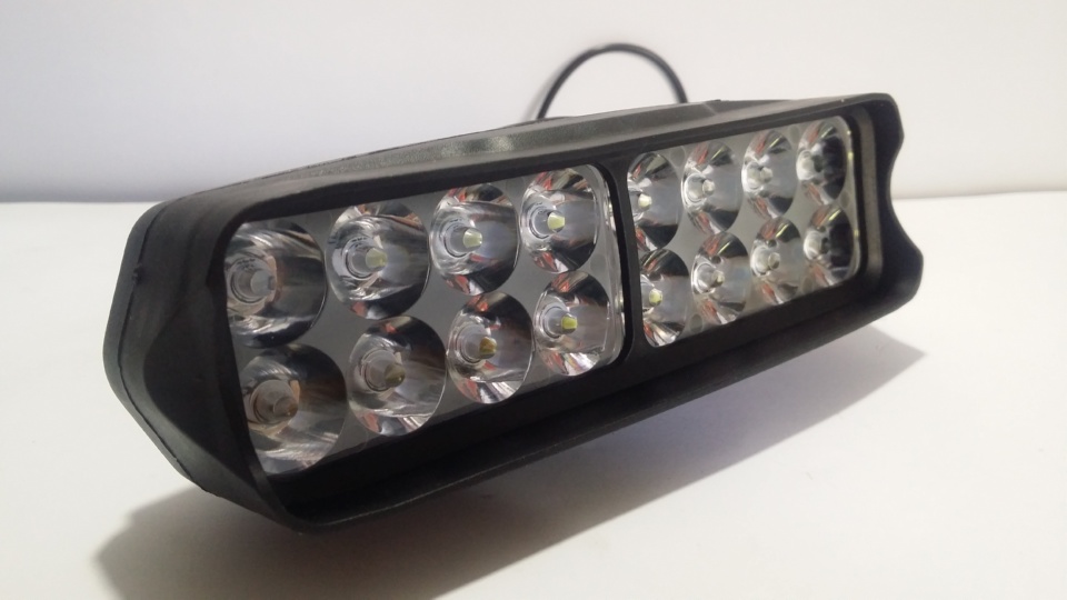 16 LED Fog / Head Light - For Cars and Motorcycles