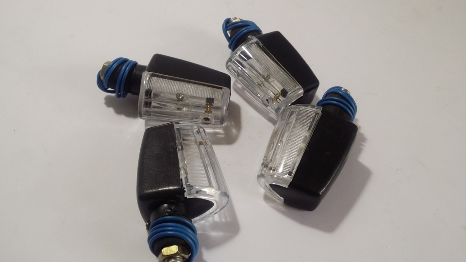 White Bright Bike Indicators - Orange Light