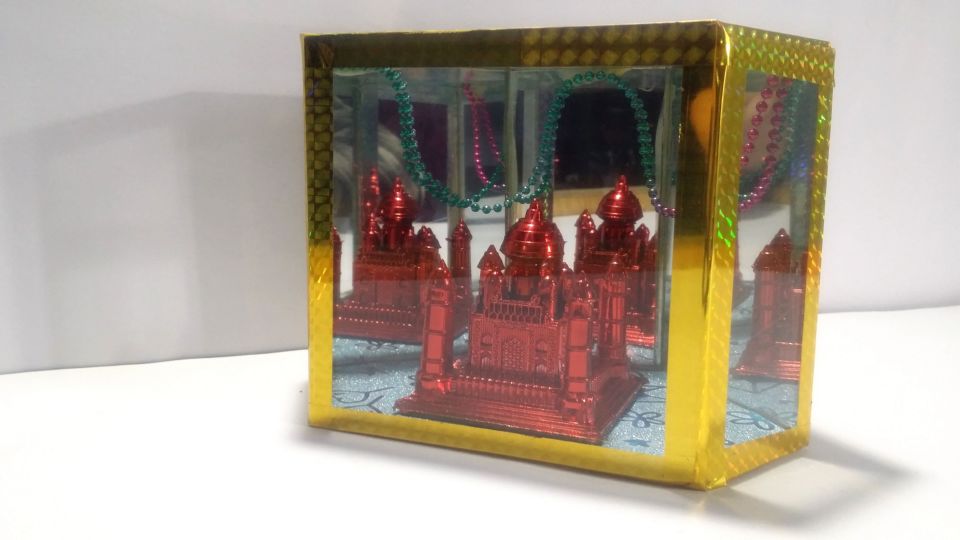 Cute Taj Mahal Decoration Item - Multi-View