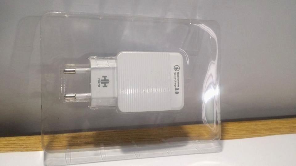 Qualcomm Quick Charge 3.0 - Fast Charger