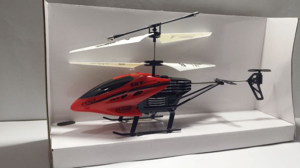 Remote Control (RC) Flying Toy Helicopter