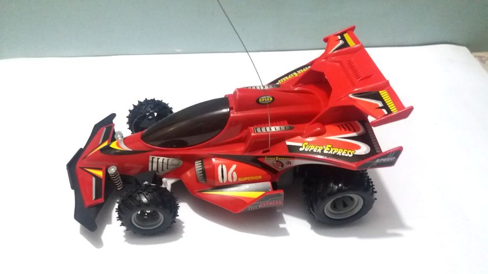Formula 1 Style Sports Car Toy with Shocks (Chargeable)