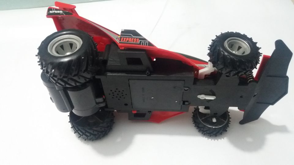 Formula 1 Style Sports Car Toy with Shocks (Chargeable)