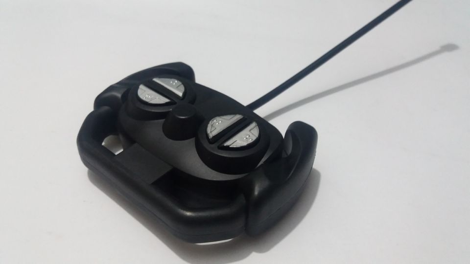 Formula 1 Style Sports Car Toy with Shocks (Chargeable)