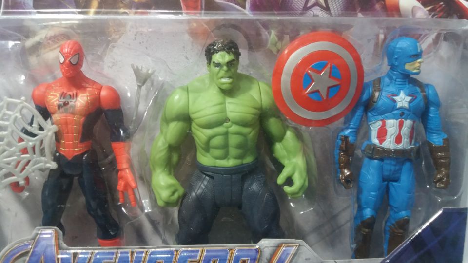Big Size The Avengers Hero Models - 4 Pieces