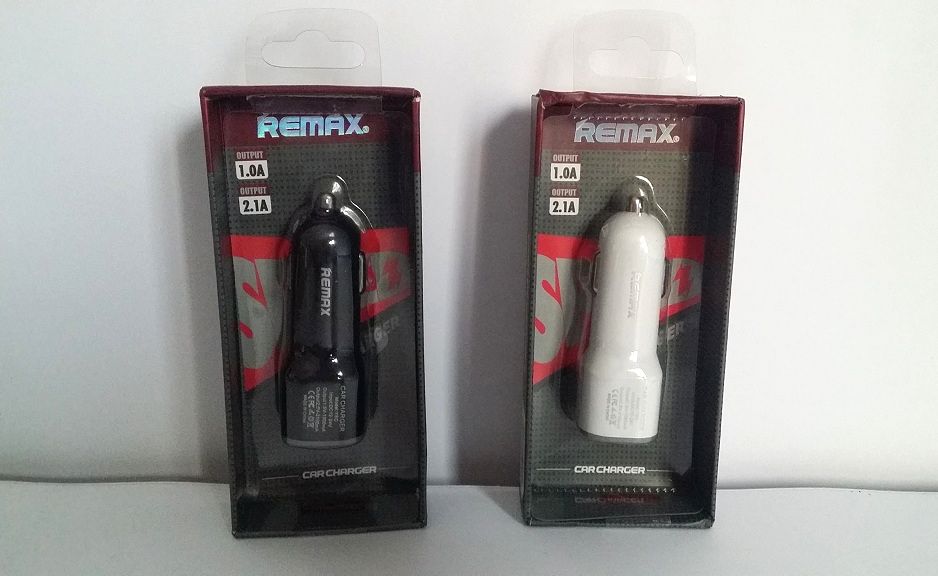 REMAX Car Phone Charger 2.1A - 2 USB Output