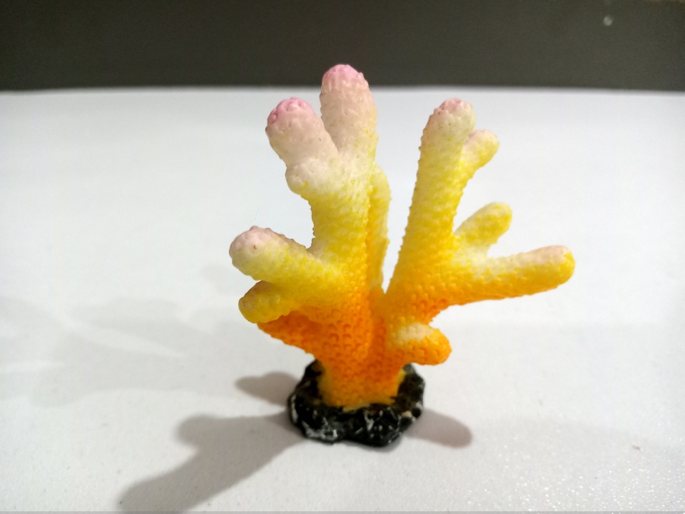Cute Colorful Coral Style Ornament for Aquariums