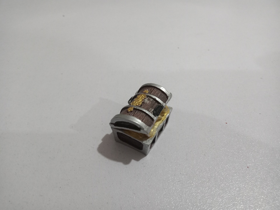 Beautiful Treasure Box Ornamanet for Aquariums