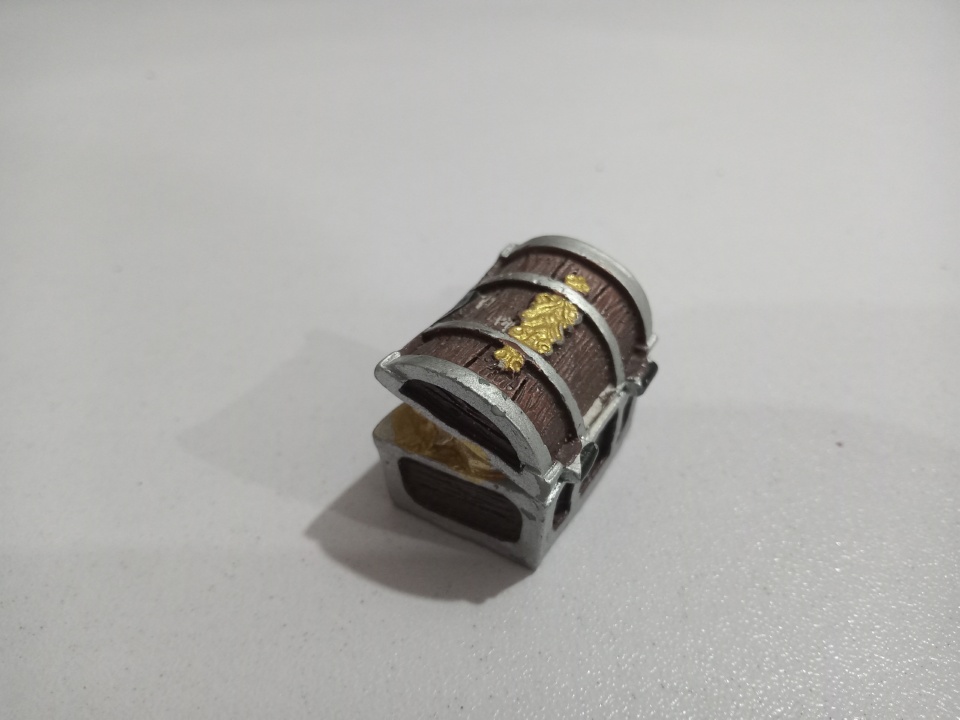 Beautiful Treasure Box Ornamanet for Aquariums