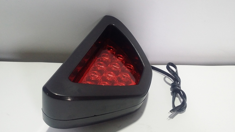 Universal Triangular Brake Light - Red Style - 3 Wires