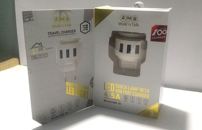 Touch LED Mobile Charger with Lamp - 4.5A Output