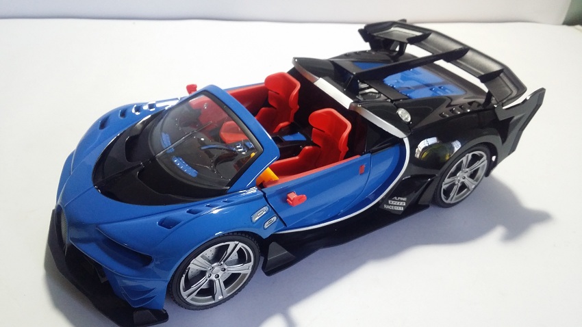 Large HD Bugatti Chiron Remote Control Car