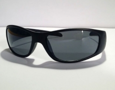 Stylish Black Framed Sunglasses for Men