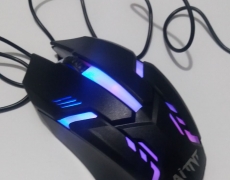 Stylish Optical Mouse with Colorful Lights